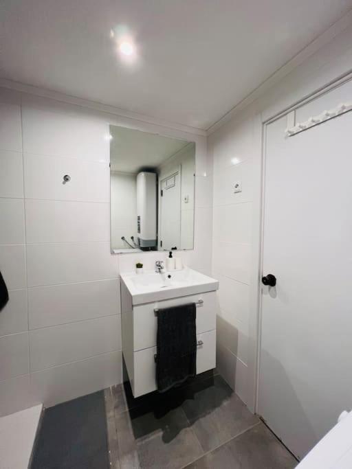 Oura Strip Studio Flat Albufeira